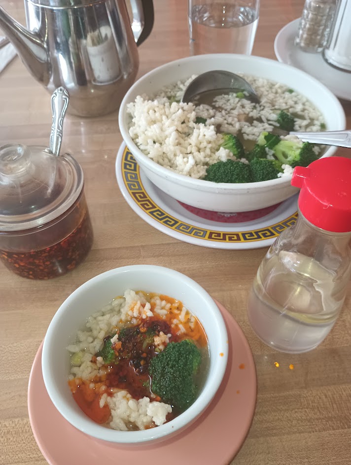 Long Life Vegi House Sizzling Rice Soup